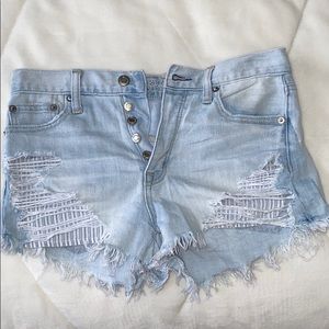 AMERICAN EAGLE OUTFITTERS JEAN SHORTS